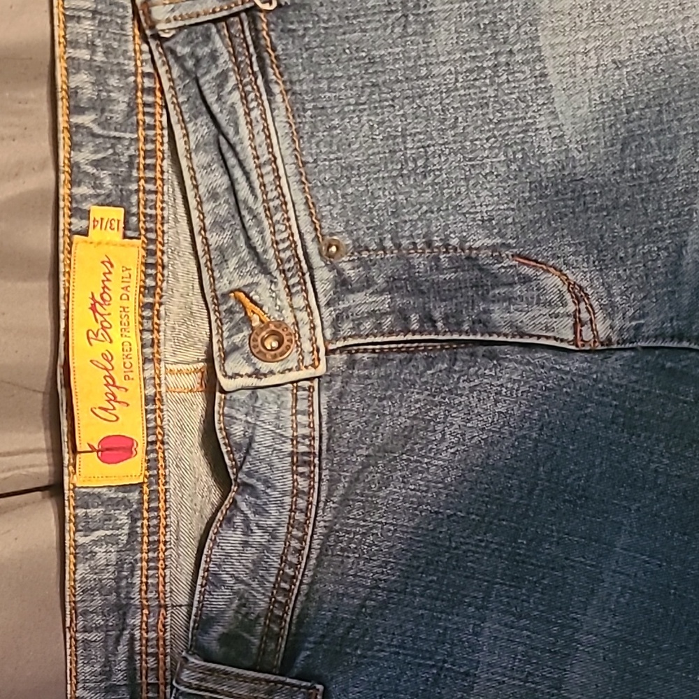 Size 13/14 flare leg original apple 🍎 bottom jeans for women by Nelly